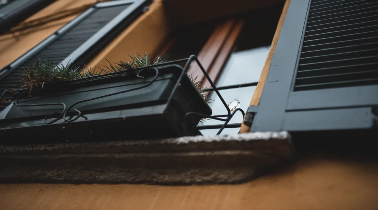 Parapety zewnętrzne na wymiar - jak zamówić